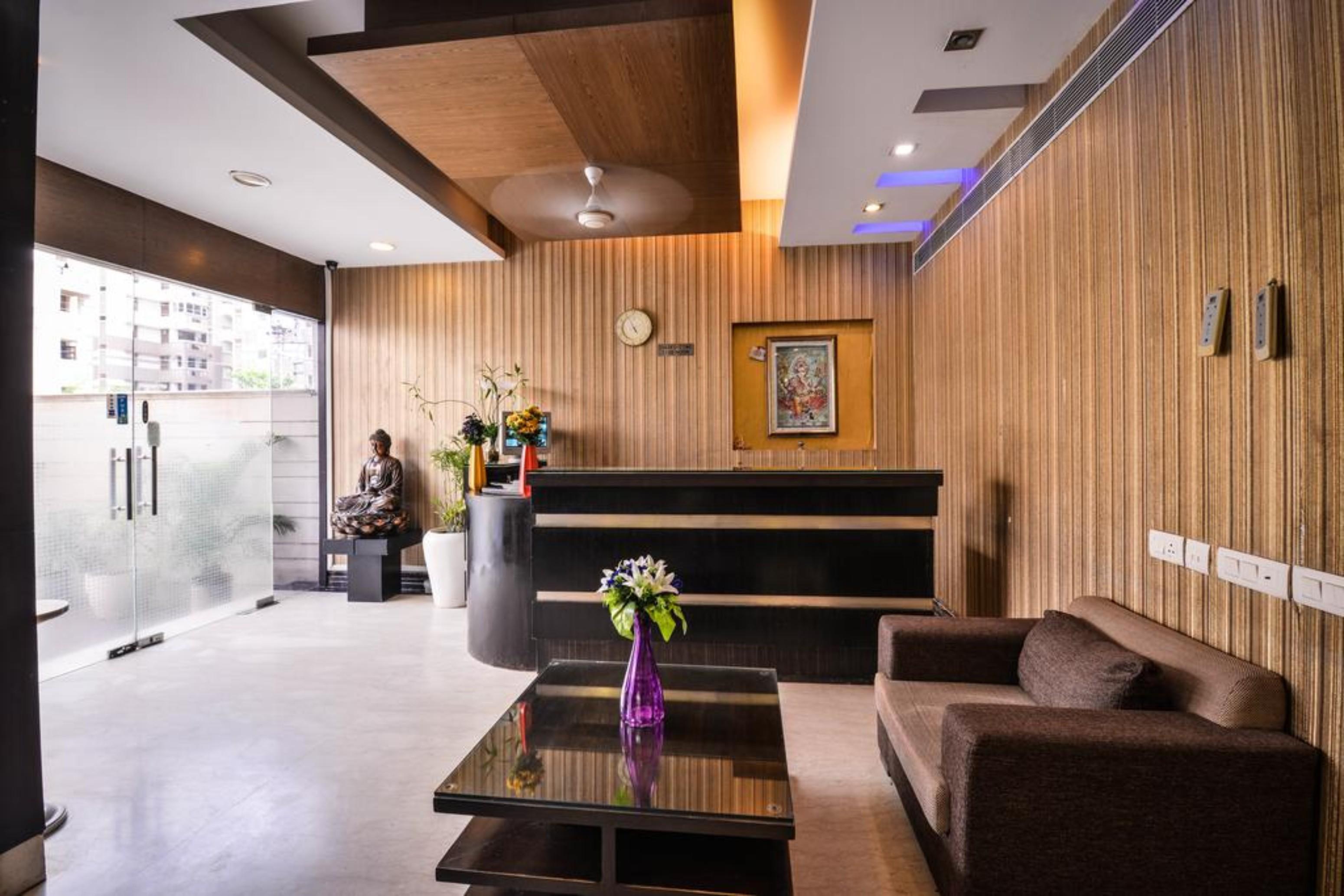 Hotel Golf View Suites-Golf Course Road Gurgaon Exterior photo