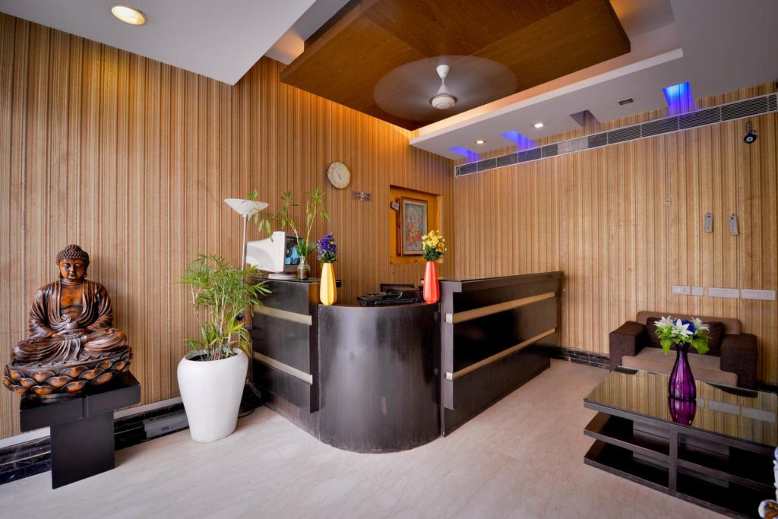 Hotel Golf View Suites-Golf Course Road Gurgaon Exterior photo